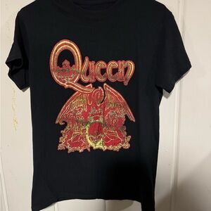 Queen Black Short Sleeve Tee